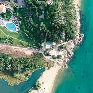 L'ea Bianca Luxury Отель