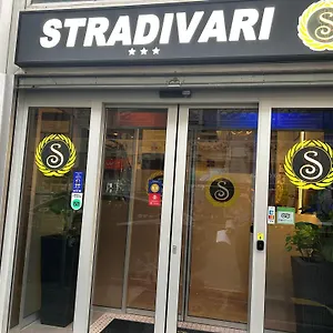Stradivari Отель
