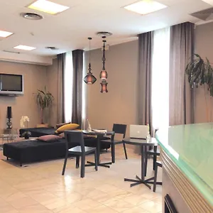 מלון Ristorante Cervo Malpensa ***