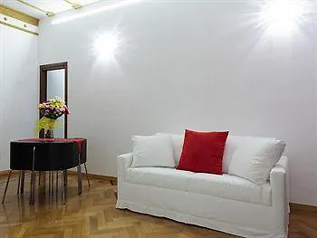 Lh Royal Suites Terrace Rome 2*,  Italy